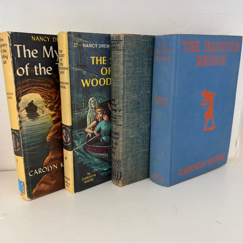 Vintage Nancy Drew Mystery Book Set